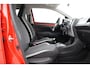 Toyota Aygo 1.0 VVT-i x-joy | Apple Carplay / Android Auto | Clima | Camera | 15 inch | Bluetooth | Privacy glas