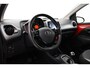 Toyota Aygo 1.0 VVT-i x-joy | Apple Carplay / Android Auto | Clima | Camera | 15 inch | Bluetooth | Privacy glas