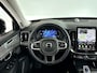 Volvo XC90 T8 Plug-in hybrid AWD Ultra Dark | Panoramadak | 360º camera | Luchtvering | Head- Up display | Bowers & Wilkins | Stoelventilatie | Trekhaak