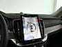 Volvo XC90 T8 Plug-in hybrid AWD Ultra Dark | Panoramadak | 360º camera | Luchtvering | Head- Up display | Bowers & Wilkins | Stoelventilatie | Trekhaak