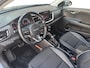 Kia Stonic 1.0 T-GDi MHEV GT-PlusLine | Stoel en stuurverwarming | Schuifdak | Dodehoek detectie | Climate control | Cruise control | Camera | Navigatie | Parkeersensoren voor en achter |