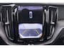 Volvo XC60 2.0 T6 350 PK PHEV AWD Business Pano-Dak Elek. Trekhaak Carplay