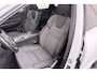Volvo XC60 2.0 T6 350 PK PHEV AWD Business Pano-Dak Elek. Trekhaak Carplay
