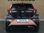 Toyota Aygo X Hybrid 115 pulse - NIEUWE AUTO - DIVERSE KLEUREN BESCHIKBAAR - PARKEERSENSOREN VOOR EN ACHTER - KEYLESS ENRTY & START - STOEL VERWARMING - DRAADLOZE TELEFOONLADER - AUTOMATISCH INKLAPBARE BUITENSPIEGELS