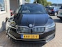Skoda Superb Combi 1.4 TSI iV Laurin & Klement / AUTOMAAT/ PANO/ TREKHAAK/ LEER/ STANDKACHEL/ DCC/ ACC/ PARK.SENSOR.V+A/ CAMERA/ STANDKACHEL/ STUUR+STOELVERWARM./ MEMORY SEAT/ SMARTLINK/ CANTON AUDIO/ ELEK.ACHTERKLEP/ DIGITAL DASH/ 19'' L