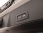 Volvo XC40 T5 PLUG-IN HYBRID ULTIMATE DARK SCHUIFDAK HARMAN KARDON ACC BLIS