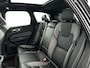 Volvo XC60 T8 Plug-in hybrid AWD Ultra Black Edition | Panoramadak | 360° camera | Luchtvering | Head-up display | Harman Kardon | Stoel- en Stuurverwarming | Trekhaak