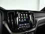 Volvo XC60 T8 Plug-in hybrid AWD Ultra Black Edition | Panoramadak | 360° camera | Luchtvering | Head-up display | Harman Kardon | Stoel- en Stuurverwarming | Trekhaak