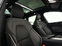 Volvo XC60 T8 Plug-in hybrid AWD Ultra Black Edition | Panoramadak | 360° camera | Luchtvering | Head-up display | Harman Kardon | Stoel- en Stuurverwarming | Trekhaak