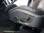 Volvo XC60 T8 Plug-in hybrid AWD Ultra Black Edition | Panoramadak | 360° camera | Luchtvering | Head-up display | Harman Kardon | Stoel- en Stuurverwarming | Trekhaak