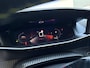 Peugeot 2008 GT 1.2 Turbo 130pk EAT8 | TREKHAAK | NAVI | DODEHOEKBEW. | APPLE CARPLAY / ANDROID AUTO | CAMERA | FULL-LED | LEDER/STOF | CLIMA | CRUISE | 1e EIGENAAR | TWO-TONE | KEYLESS START