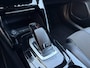 Peugeot 2008 GT 1.2 Turbo 130pk EAT8 | TREKHAAK | NAVI | DODEHOEKBEW. | APPLE CARPLAY / ANDROID AUTO | CAMERA | FULL-LED | LEDER/STOF | CLIMA | CRUISE | 1e EIGENAAR | TWO-TONE | KEYLESS START