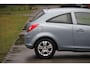 Opel Corsa 1.4-16V Enjoy APK tot maart 2027 / Van pas 2e eigenaar / Sportvelgen / Cruise control / Elektrische ramen / enz.