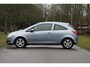 Opel Corsa 1.4-16V Enjoy APK tot maart 2027 / Van pas 2e eigenaar / Sportvelgen / Cruise control / Elektrische ramen / enz.