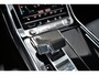 Audi Q8 55 TFSI e quattro S-line Competition GoodwoodGreen RS-seats Carbon Pano B&O Head-up