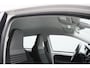 Volkswagen Up! 1.0 BMT move up! 2017 NAP | Airco | Camera | Cruise control | Bluetooth | PDC | Centrale vergrendeling | Goed onderhouden | Elektrische ramen + spiegels |
