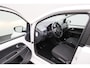 Volkswagen Up! 1.0 BMT move up! 2017 NAP | Airco | Camera | Cruise control | Bluetooth | PDC | Centrale vergrendeling | Goed onderhouden | Elektrische ramen + spiegels |