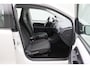 Volkswagen Up! 1.0 BMT move up! 2017 NAP | Airco | Camera | Cruise control | Bluetooth | PDC | Centrale vergrendeling | Goed onderhouden | Elektrische ramen + spiegels |