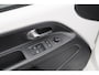 Volkswagen Up! 1.0 BMT move up! 2017 NAP | Airco | Camera | Cruise control | Bluetooth | PDC | Centrale vergrendeling | Goed onderhouden | Elektrische ramen + spiegels |