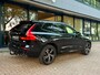 Volvo XC60 2.0 Recharge T6 AWD R-Design|Pano|Camera|CarPlay|Zwart-Zwart
