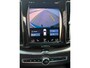 Volvo XC60 2.0 Recharge T6 AWD R-Design|Pano|Camera|CarPlay|Zwart-Zwart