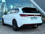 Volkswagen Touareg 3.0 TSi eHybrid 4MOTION R 462pk NW model Luchtvering / Trekhaak / Massage Stoelen