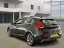 Volvo V40 2.0 D2 R-Design Business Airco Cruise Navi PDC