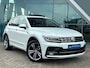 Volkswagen Tiguan 2.0 TDI Highline Business R 150pk Panoramadak / Trekhaak / 360 Camera