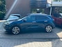 Kia Niro Hybrid 1.6 GDi 141PK ExecutiveLine Automaat + 18"/ Navi/ Clima/ Leder/ Winterpakket/ Xenon/ CarPlay/ Trekhaak/ NL auto