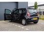 Volkswagen Up! Bluetooth|Navigatie|Airco|Dealer onderhouden!