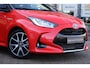 Toyota Yaris 1.5 Hybrid Launch Edition, Parkeersensoren , Navigatie , Stoelverwarming , Head-Up-Display