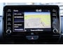 Toyota Yaris 1.5 Hybrid Launch Edition, Parkeersensoren , Navigatie , Stoelverwarming , Head-Up-Display