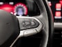 Volkswagen Golf Variant 1.0 TSI Life Sport (APPLE CARPLAY, GROOT NAVI, STUUR/STOELVERWARMING, MEMORY SEAT, GETINT GLAS, SPORTSTOELEN, ALCANTARA, PARKEERSENSOREN, NIEUWSTAAT)