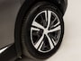 Peugeot 3008 1.6 HYbrid 225 Allure Sport 225Pk Automaat (APPLE CARPLAY, GROOT NAVI, 360 CAMERA, LEDER, KEYLESS, SPORTSTOELEN, GETINT GLAS, LANE ASSIST, NIEUWSTAAT)