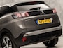 Peugeot 3008 1.6 HYbrid 225 Allure Sport 225Pk Automaat (APPLE CARPLAY, GROOT NAVI, 360 CAMERA, LEDER, KEYLESS, SPORTSTOELEN, GETINT GLAS, LANE ASSIST, NIEUWSTAAT)