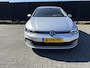 Volkswagen Golf 1.0 TSI Life | NED AUTO | GETINTE RAMEN | ZWART LM | PDC |