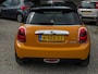 MINI Cooper 3-Deurs 1.5 First Born Edition Vol Optie Automaat Headsup Leer Camera Clima Cruise