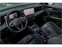 Volkswagen Tiguan 1.5 eHybrid R-Line | Trekhaak | 360 Camera | 20 Inch | Cipressino Grün |