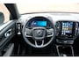 Volvo EX40 Extended Range 82 kWh Ultra Black Edition | Navi | App Connect | Climate | Adaptive Cruise | 360° Camera | Panoramadak | Stoelverwarming