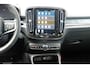 Volvo EX40 Extended Range 82 kWh Ultra Black Edition | Navi | App Connect | Climate | Adaptive Cruise | 360° Camera | Panoramadak | Stoelverwarming