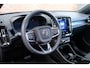 Volvo EX40 Extended Range 82 kWh Ultra Black Edition | Navi | App Connect | Climate | Adaptive Cruise | 360° Camera | Panoramadak | Stoelverwarming
