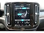 Volvo EX40 Extended Range 82 kWh Ultra Black Edition | Navi | App Connect | Climate | Adaptive Cruise | 360° Camera | Panoramadak | Stoelverwarming