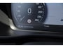 Volvo XC40 T4 211PK Automaat Recharge R-Design / Adaptieve cruise control / BLIS / stoel - en stuurwielverwarming / Elektrische achterklep / Parkeersensoren met camera / Apple carplay / All season banden
