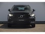 Volvo XC40 T4 211PK Automaat Recharge R-Design / Adaptieve cruise control / BLIS / stoel - en stuurwielverwarming / Elektrische achterklep / Parkeersensoren met camera / Apple carplay / All season banden