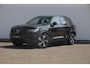 Volvo XC40 T4 211PK Automaat Recharge R-Design / Adaptieve cruise control / BLIS / stoel - en stuurwielverwarming / Elektrische achterklep / Parkeersensoren met camera / Apple carplay / All season banden