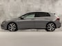 Volkswagen Golf 1.5 TSI Sport (4 CILINDER, APPLE CARPLAY, MEMORY SEAT, CAMERA, DYNAMISCHE KNIPPERLICHTEN, ALCANTARA, SPORTSTOELEN, GETINT GLAS, KEYLESS START, SFEERVERLICHTING, NIEUWSTAAT)