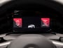 Volkswagen Golf 1.5 TSI Sport (4 CILINDER, APPLE CARPLAY, MEMORY SEAT, CAMERA, DYNAMISCHE KNIPPERLICHTEN, ALCANTARA, SPORTSTOELEN, GETINT GLAS, KEYLESS START, SFEERVERLICHTING, NIEUWSTAAT)