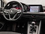 Volkswagen Golf 1.5 TSI Sport (4 CILINDER, APPLE CARPLAY, MEMORY SEAT, CAMERA, DYNAMISCHE KNIPPERLICHTEN, ALCANTARA, SPORTSTOELEN, GETINT GLAS, KEYLESS START, SFEERVERLICHTING, NIEUWSTAAT)