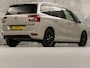 Citroën C4 Grand SpaceTourer 1.2 PureTech Deluxe 7 Persoons (APPLE CARPLAY, GROOT NAVI, CAMERA, GETINT GLAS, SPORTSTOELEN, MASSAGE, PARKEER ASSISTENT, CRUISE, NIEUWSTAAT)