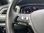 Volkswagen T-Roc 1.5TSI 150pk DSG Sport | ACC | LED | Parkeersensoren